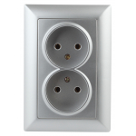 4-204-03  Розетка Intro Solo 4-204-03 без заземления двойная 2х2P 16А-250В IP20 СУ алюминий